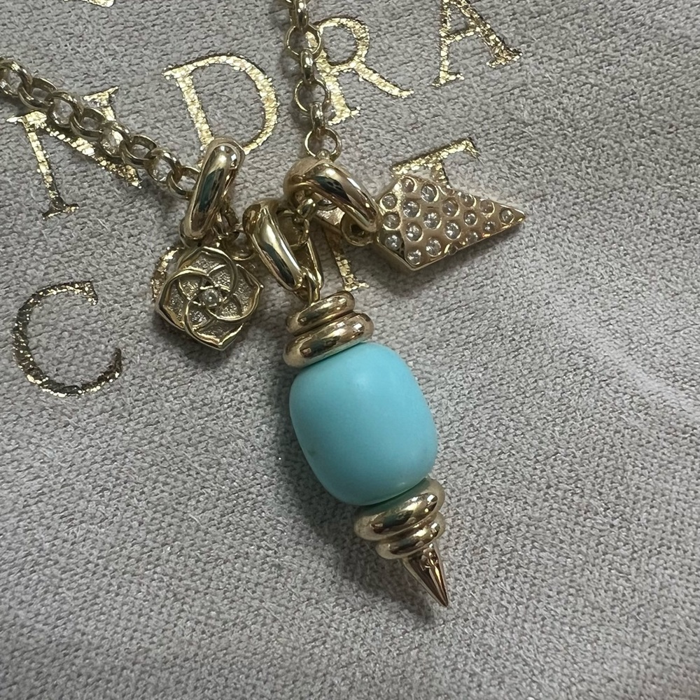 Kendra Scott mint necklace